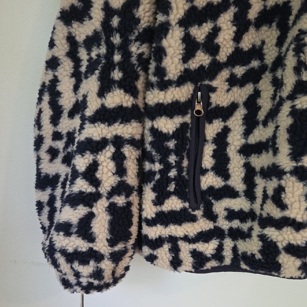 Herizon Sherpa Navy & Cream Fleece Jacket - Picture 4 of 15